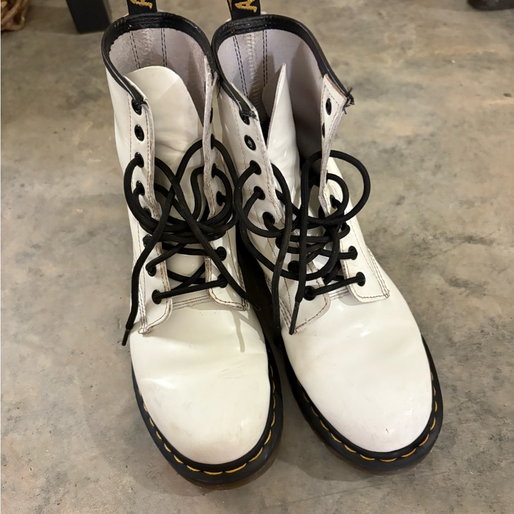 Dr. Martens White Leather Boots with Black Laces - Picture 2 of 5